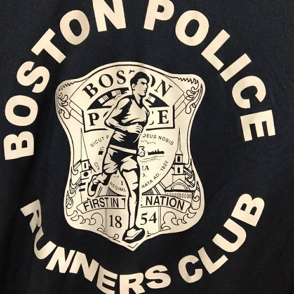 Rare Boston Police Runners Club, No Tag, Small see measurements